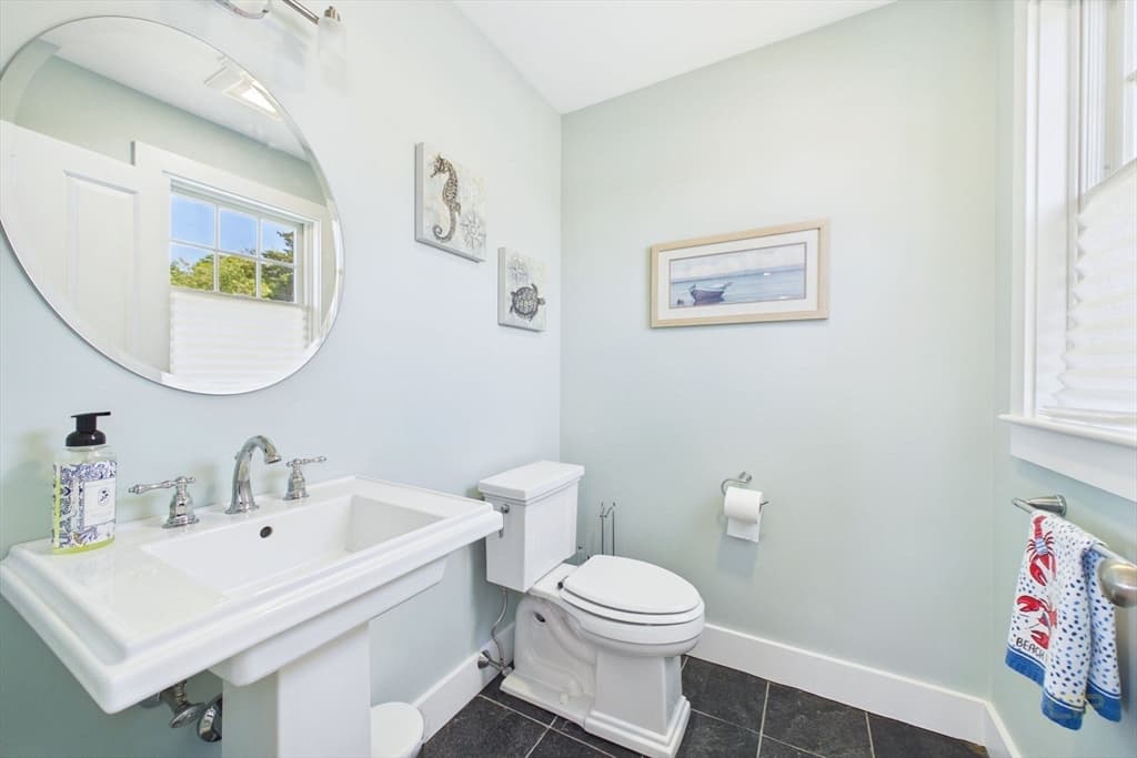 35 Shore Dr, Mattapoisett MA 02739 photo 17