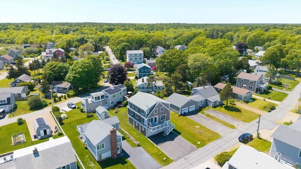 35 Shore Dr, Mattapoisett MA 02739 photo 5