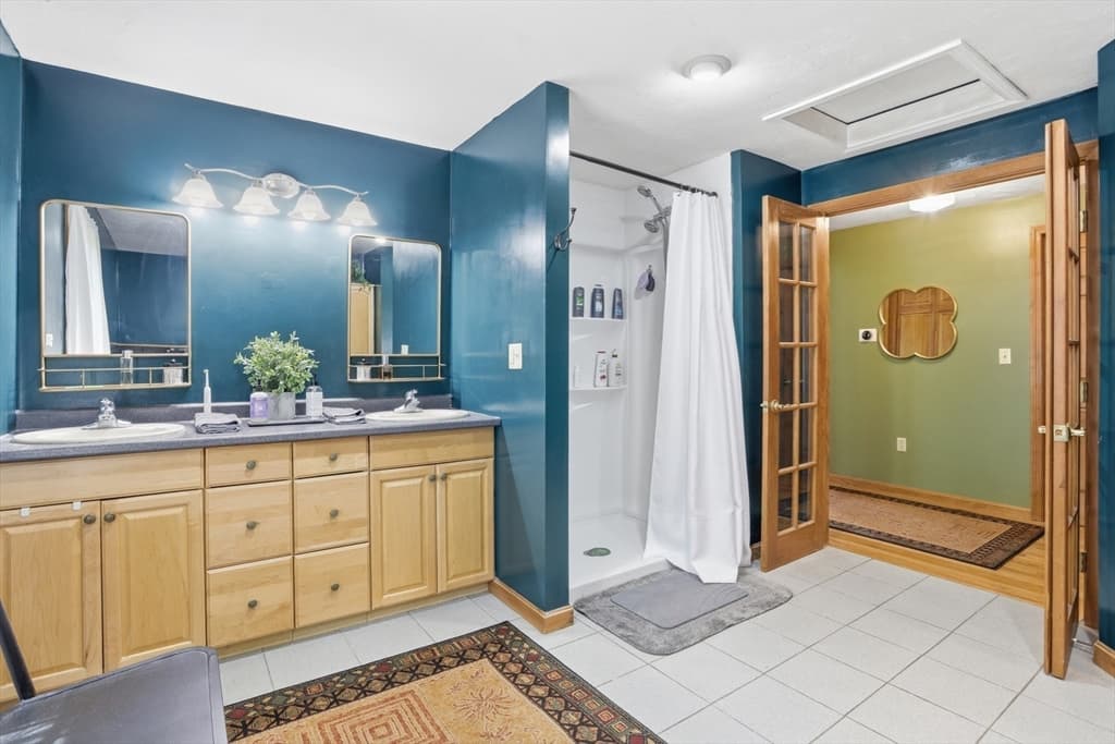 25 Thomas Pl, Leominster MA 01453 photo 27
