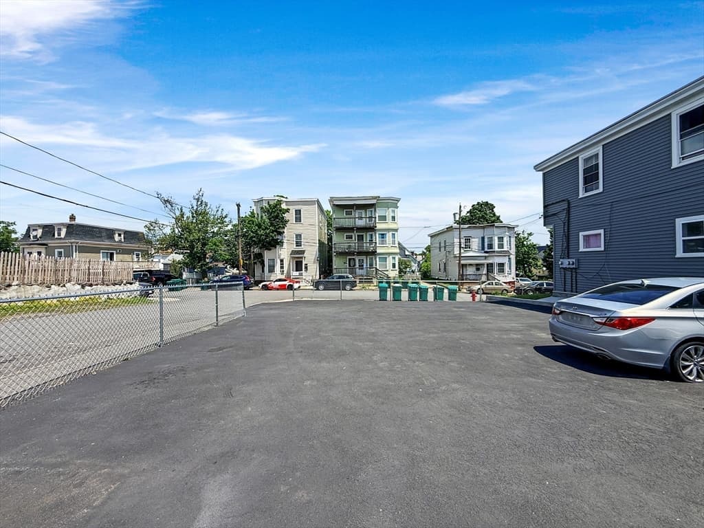 3 Family at 17-19 Acorn St, Lynn MA 01902, photo 6 of 39