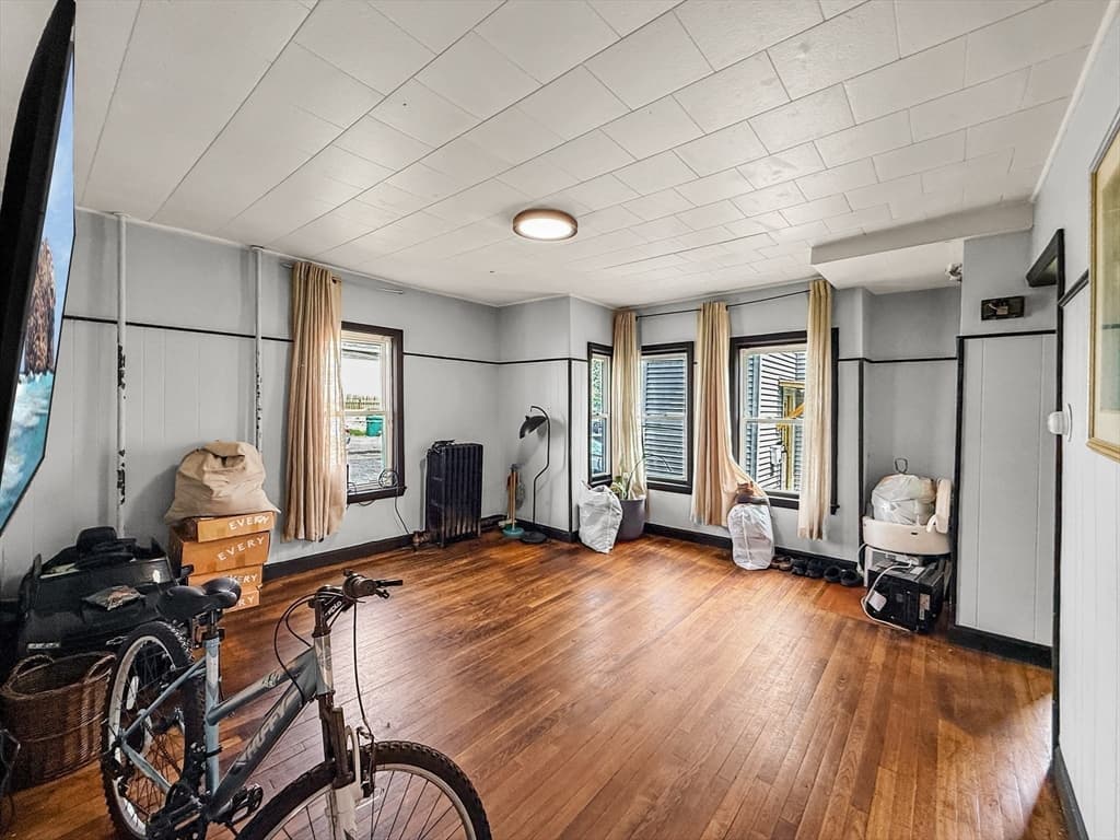 3 Family at 17-19 Acorn St, Lynn MA 01902, photo 24 of 39