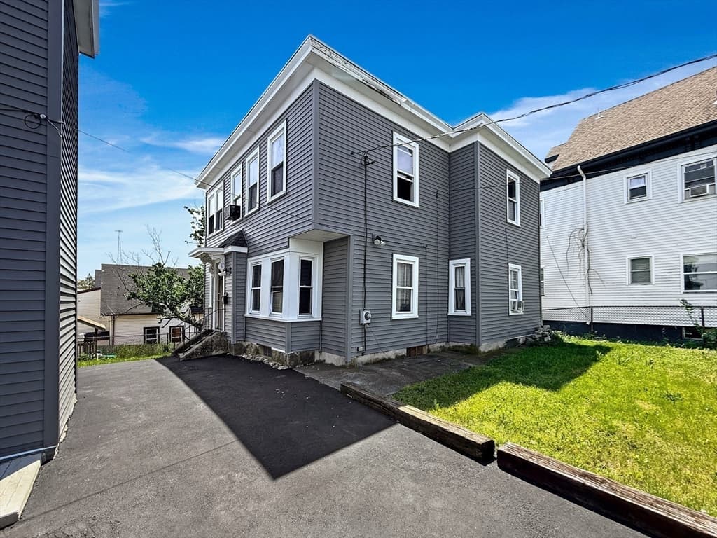 3 Family at 17-19 Acorn St, Lynn MA 01902, photo 21 of 39