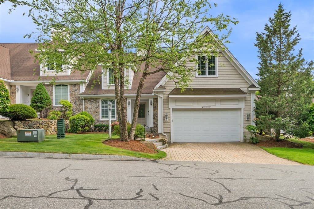 9 Swan Lane # 9, Andover MA 01810 photo 2