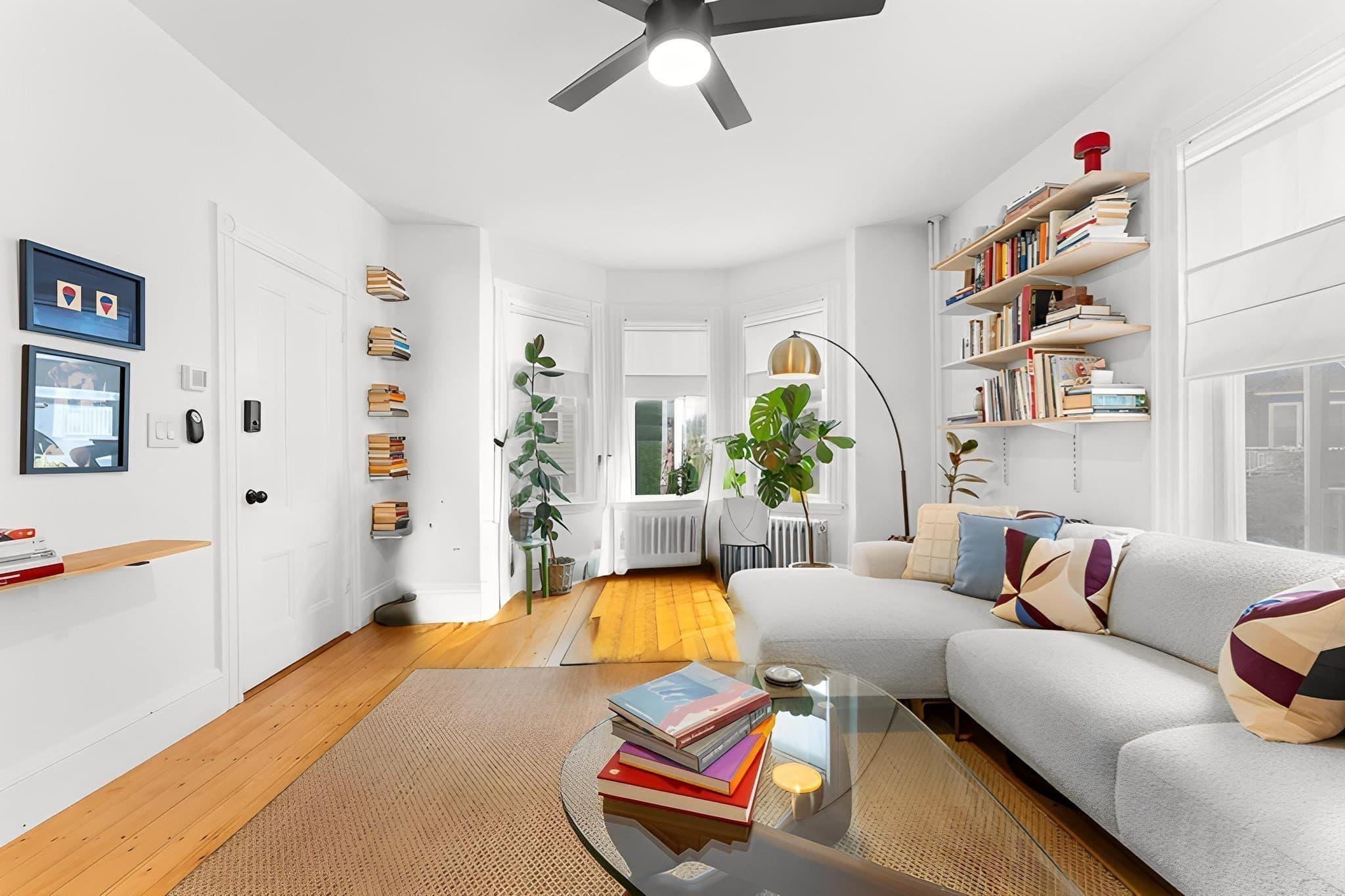 Condominium at 70 Saint Rose # 1, Boston MA 02130, photo 13 of 32