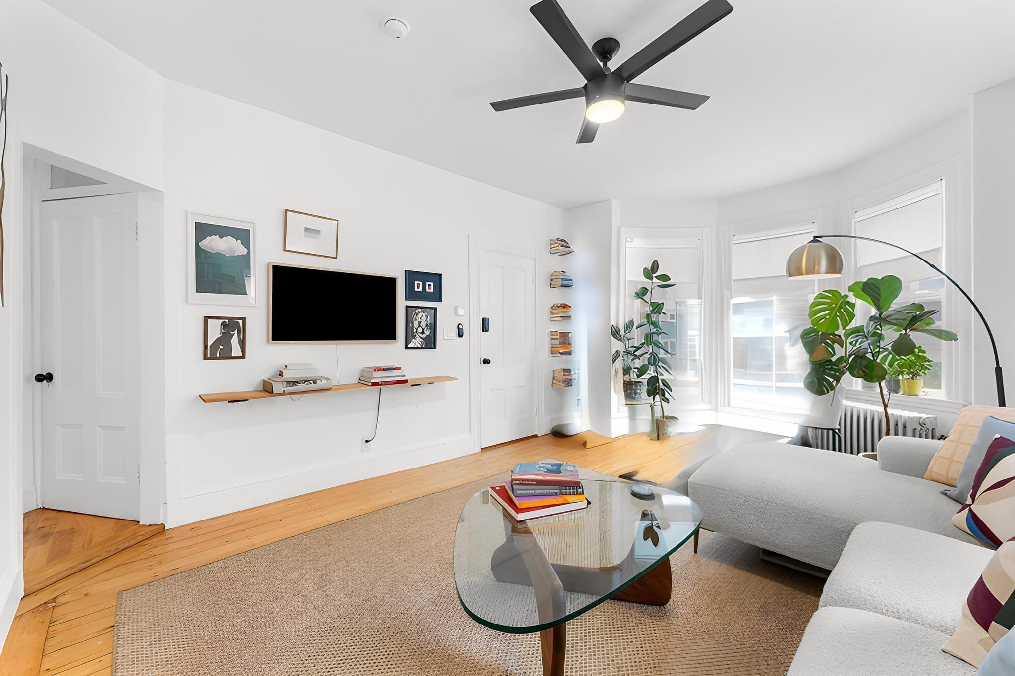 Condominium at 70 Saint Rose # 1, Boston MA 02130, photo 10 of 32