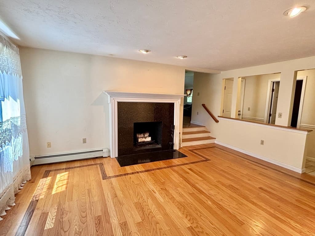 Single Family Residence at 11 Quail Run, Bellingham MA 02019, Bellingham, photo 9 of 30