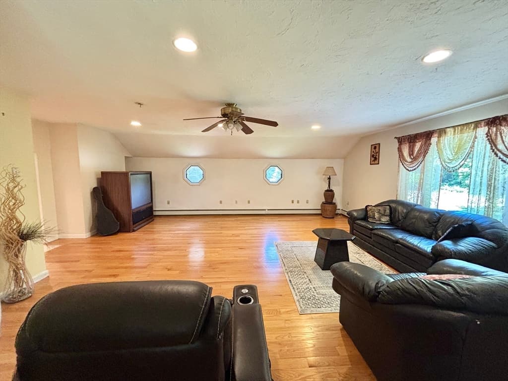Single Family Residence at 11 Quail Run, Bellingham MA 02019, Bellingham, photo 11 of 30