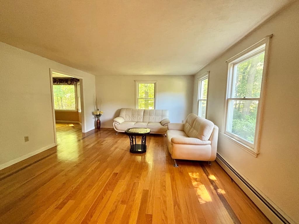 Single Family Residence at 11 Quail Run, Bellingham MA 02019, Bellingham, photo 4 of 30