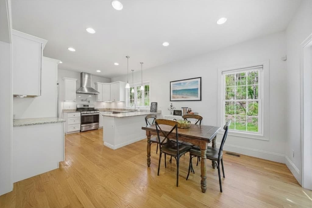 201 Boston Post Rd, Wayland MA 01778 photo 10