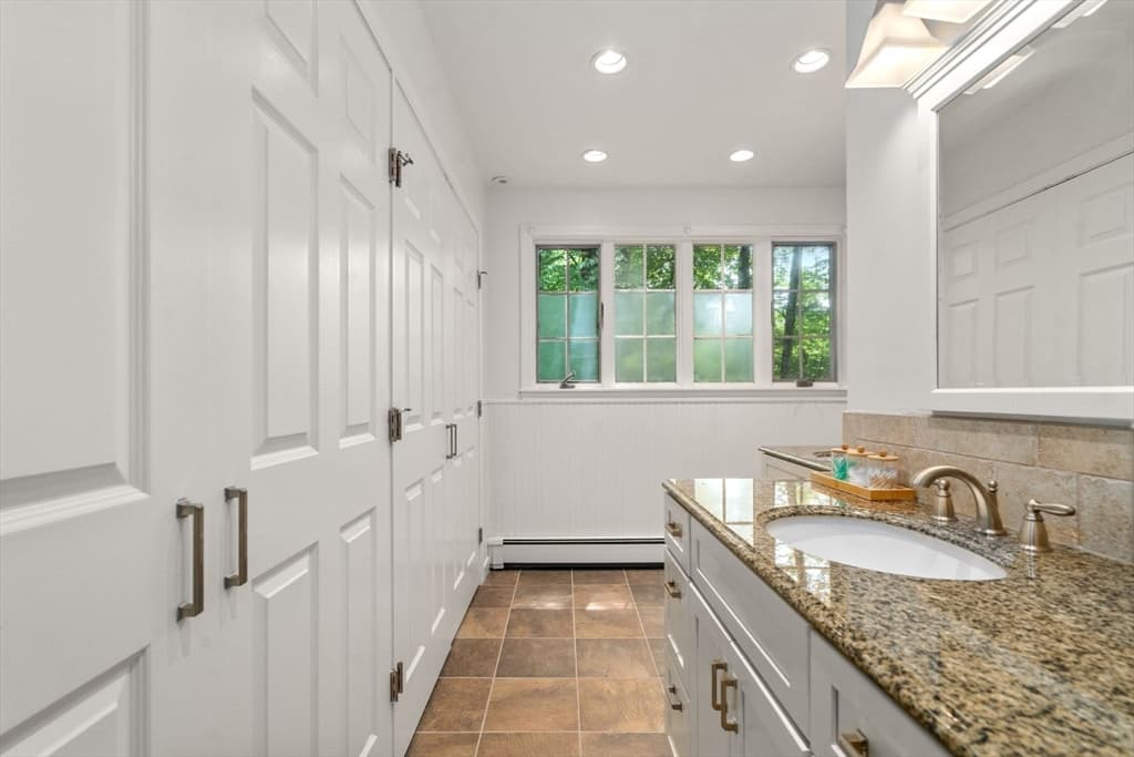 Single Family Residence at 62 Mill St, Sherborn MA 01770, Sherborn, photo 16 of 28
