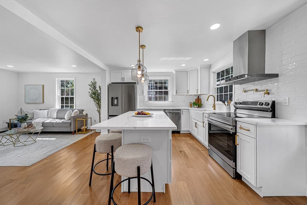 87 School Street., Hanover MA 02339 photo 8