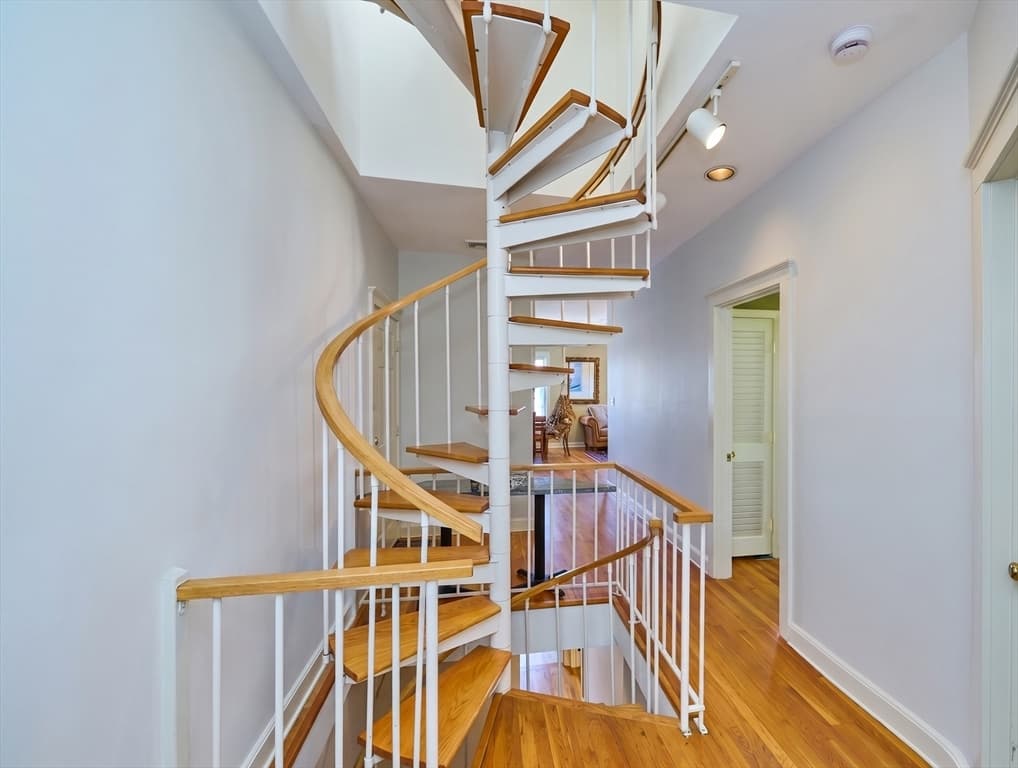 Condominium at 118 Trowbridge St # 6, Cambridge MA 02138, Cambridge, photo 22 of 26