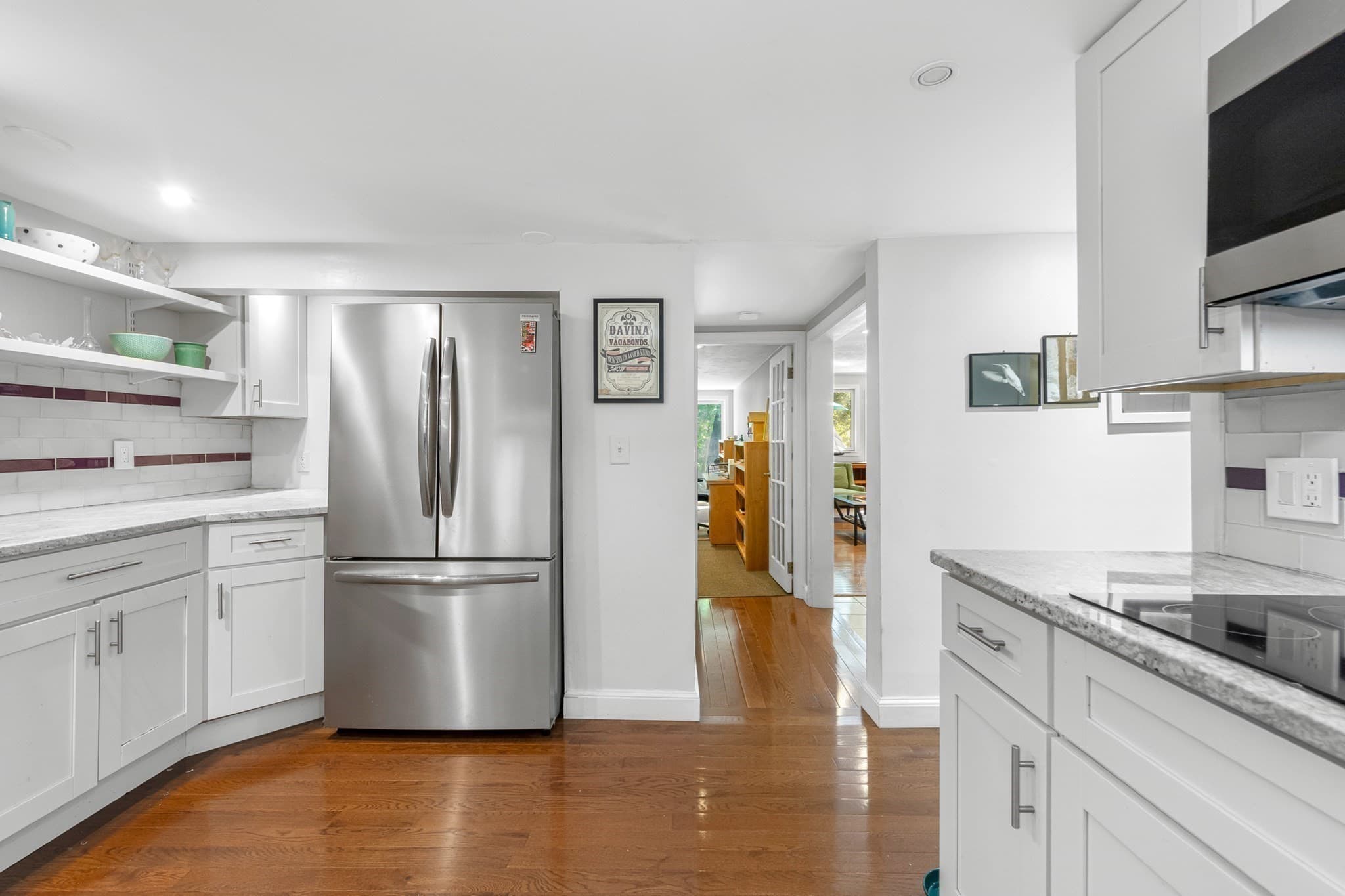 Single Family Residence at 303 Lakeshore Dr, Marlborough MA 01752, Marlborough, photo 10 of 41