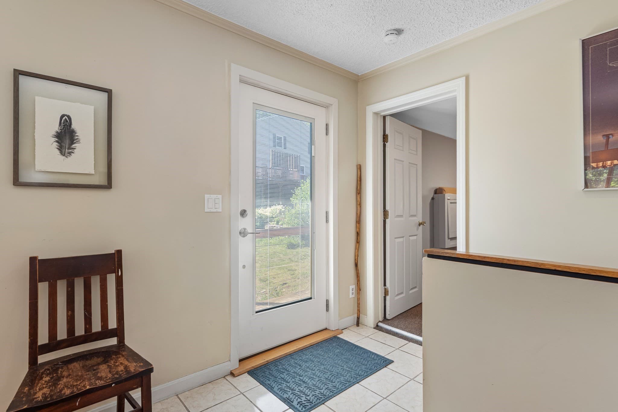 Single Family Residence at 303 Lakeshore Dr, Marlborough MA 01752, Marlborough, photo 11 of 41