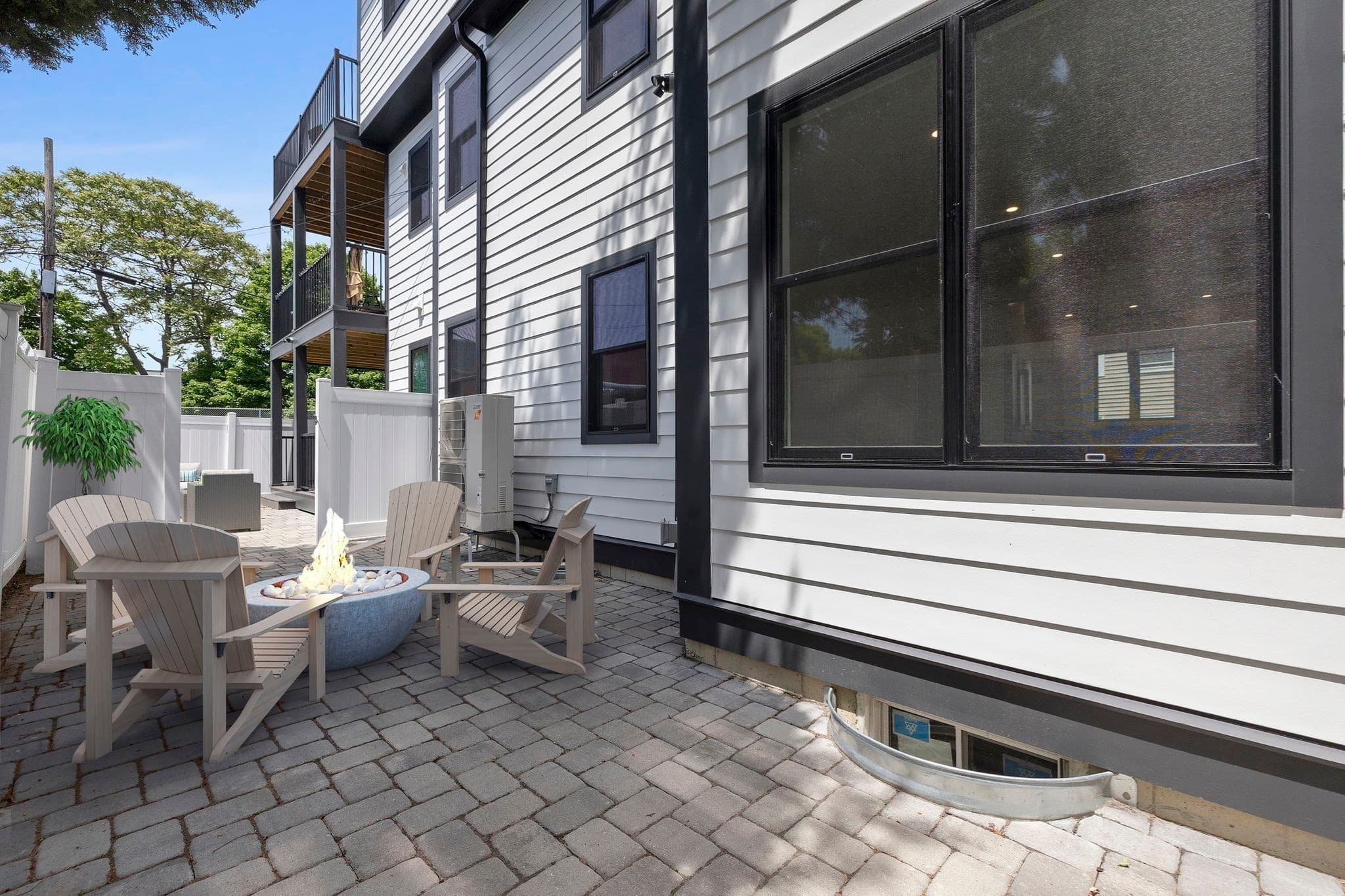 Condominium at 25 Bentley # 1, Boston MA 02135, photo 24 of 29