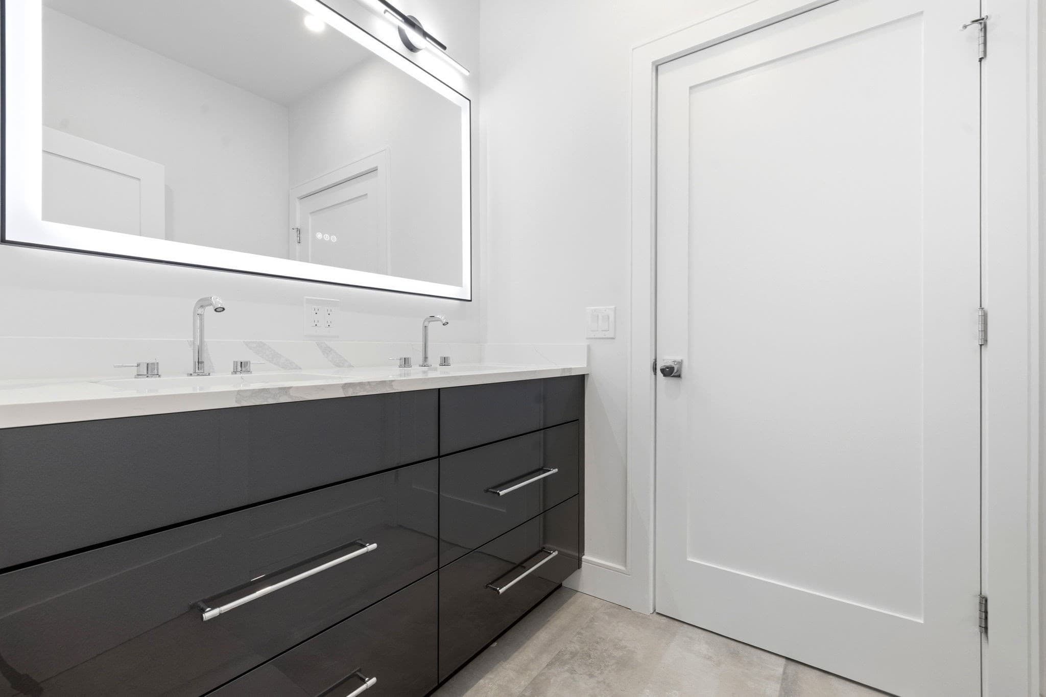 Condominium at 25 Bentley # 1, Boston MA 02135, photo 21 of 29