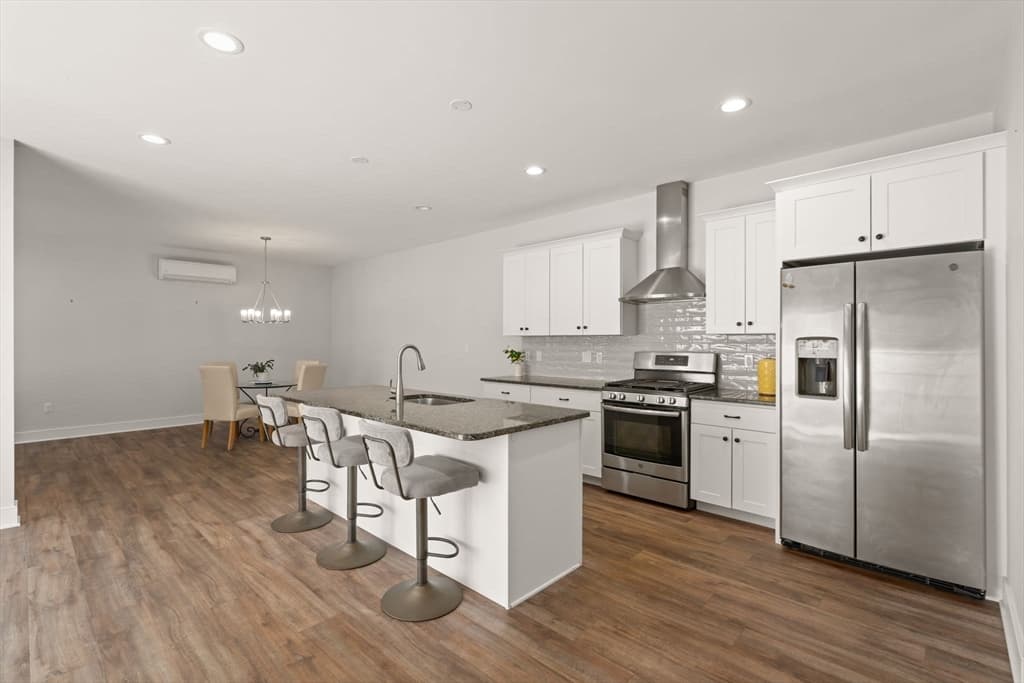 Condominium at 36 Elm Street # A, Salisbury MA 01952, photo 11 of 35