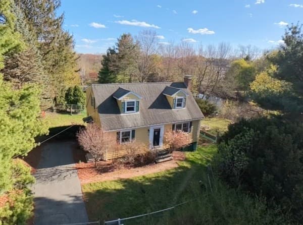 Residential at 48 River Ave, Newton MA 02464, photo 2 of 9