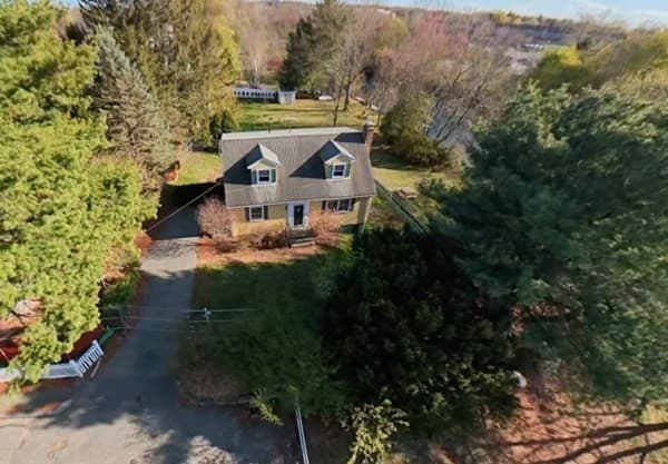 Residential at 48 River Ave, Newton MA 02464, photo 3 of 9