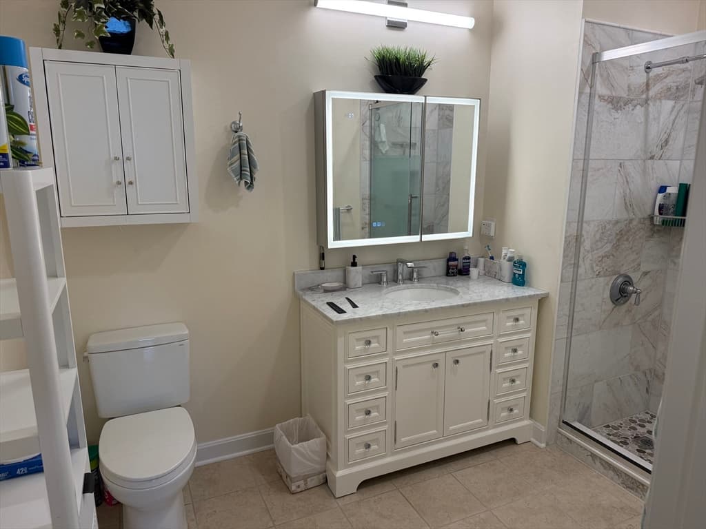 Condominium at 62 Abigail Way # 4007, Reading MA 01867, Reading, photo 9 of 10
