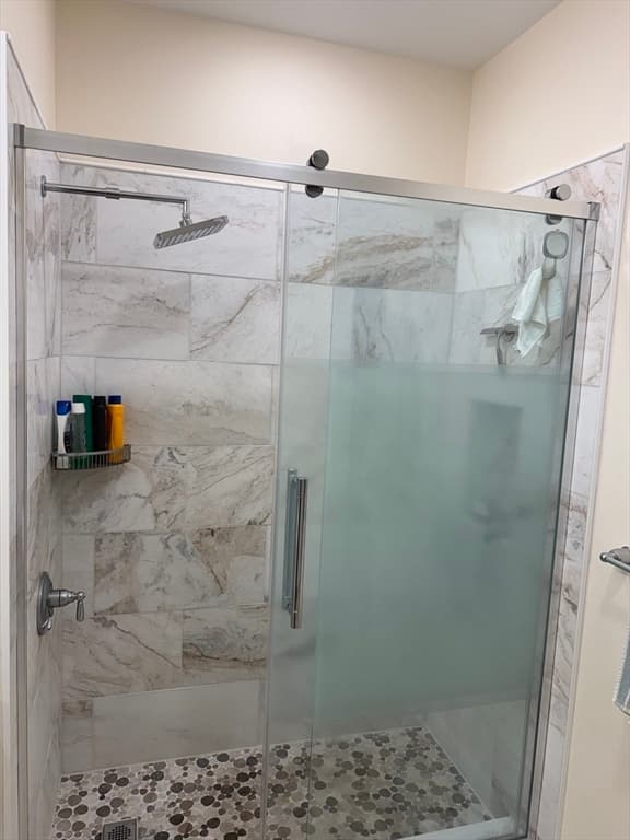Condominium at 62 Abigail Way # 4007, Reading MA 01867, Reading, photo 8 of 10