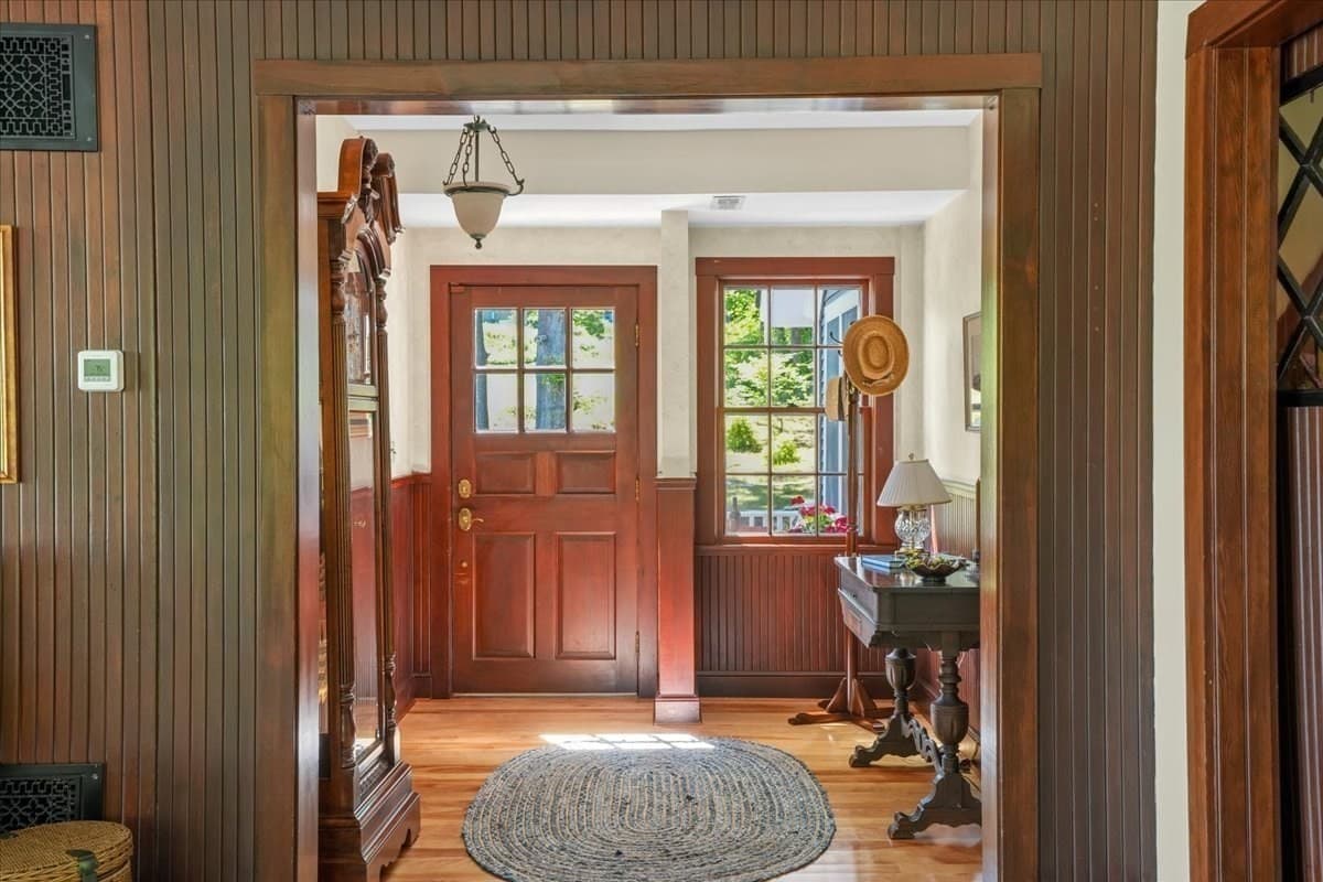 Single Family Residence at 26 Neal Gate St, Scituate MA 02066, photo 17 of 42