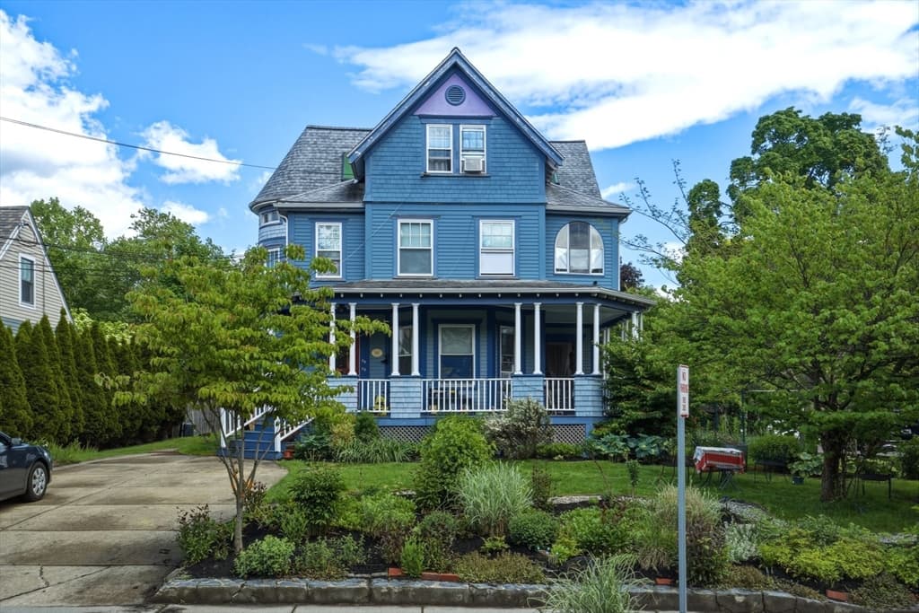 45-47 Barnard Ave, Watertown MA 02472