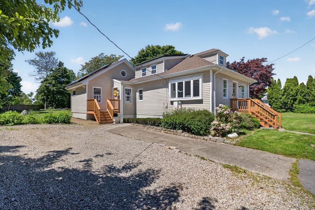 Single Family Residence at 58 Ocean Grove Ave, Swansea MA 02777, photo 27 of 31