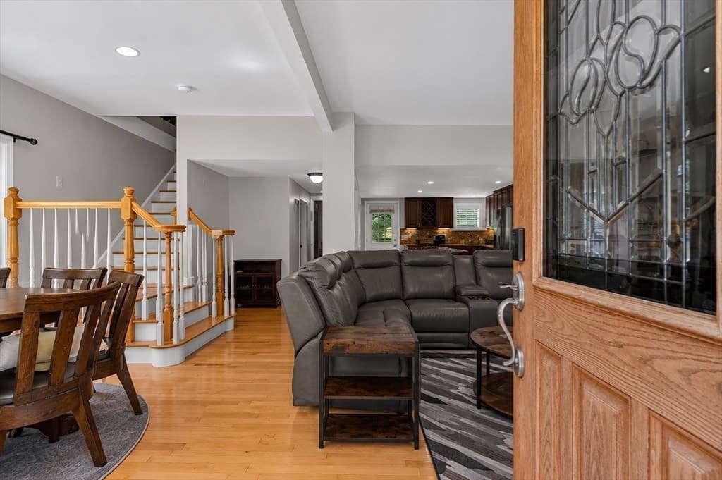 Single Family Residence at 58 Ocean Grove Ave, Swansea MA 02777, photo 14 of 31