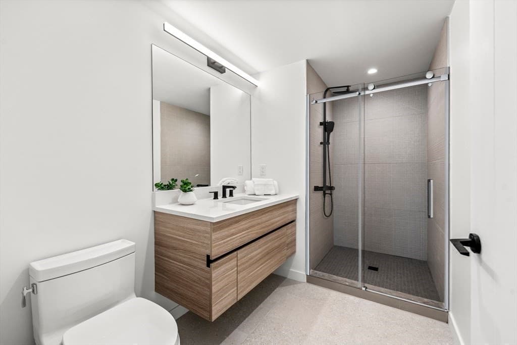 Condominium at 1395 Washington Street # 402, Boston MA 02118, photo 11 of 28