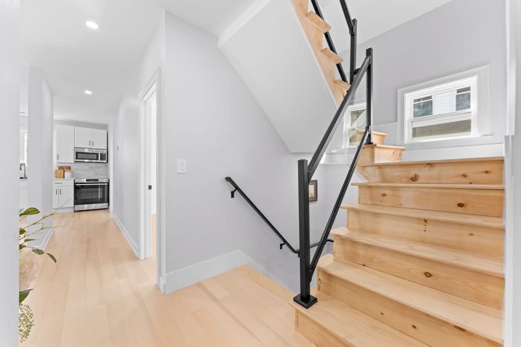 446 Broadway # 2, Somerville MA 02145 photo 5
