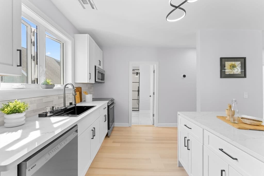 446 Broadway # 2, Somerville MA 02145 photo 9