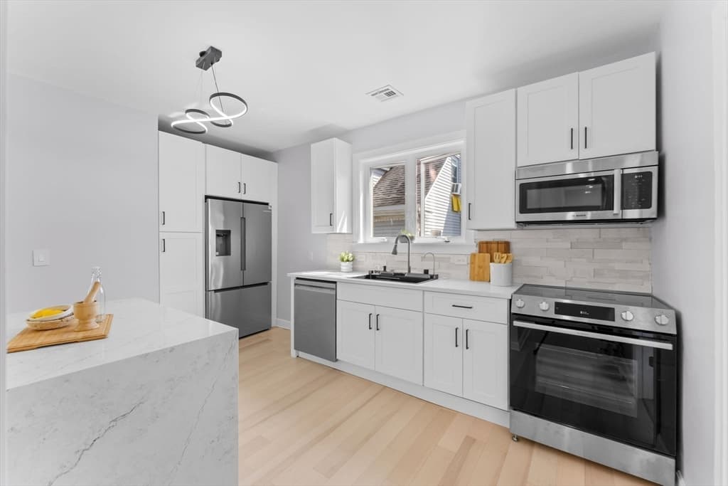 446 Broadway # 2, Somerville MA 02145 photo 8