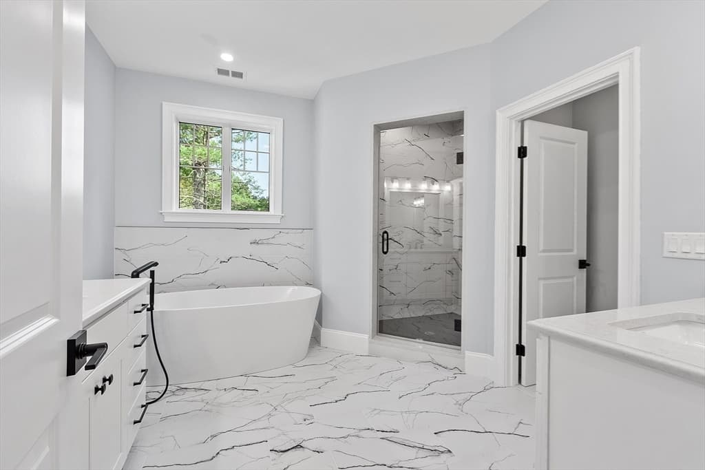 786 Main St, Hudson MA 01749 photo 18