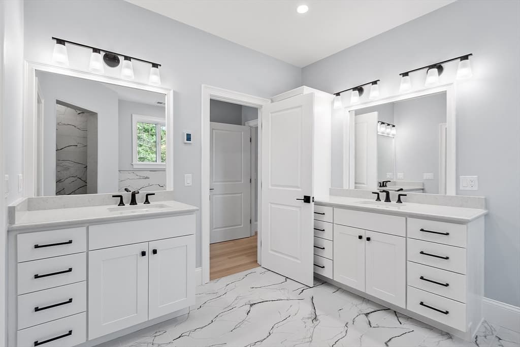 786 Main St, Hudson MA 01749 photo 19