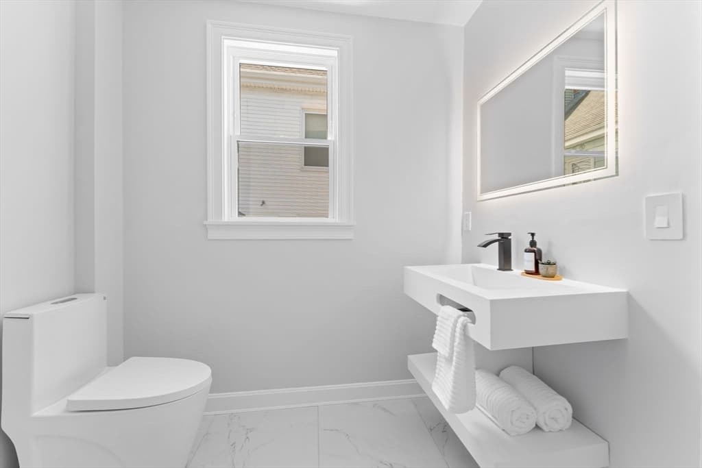 446 Broadway # 1, Somerville MA 02145 photo 12