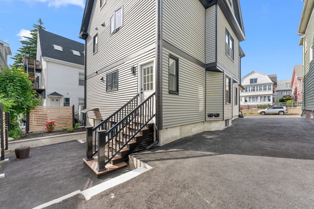 446 Broadway # 1, Somerville MA 02145 photo 24