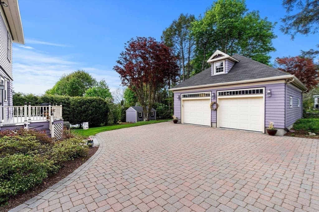 Single Family Residence at 9 White Ave, Wakefield MA 01880, photo 27 of 38