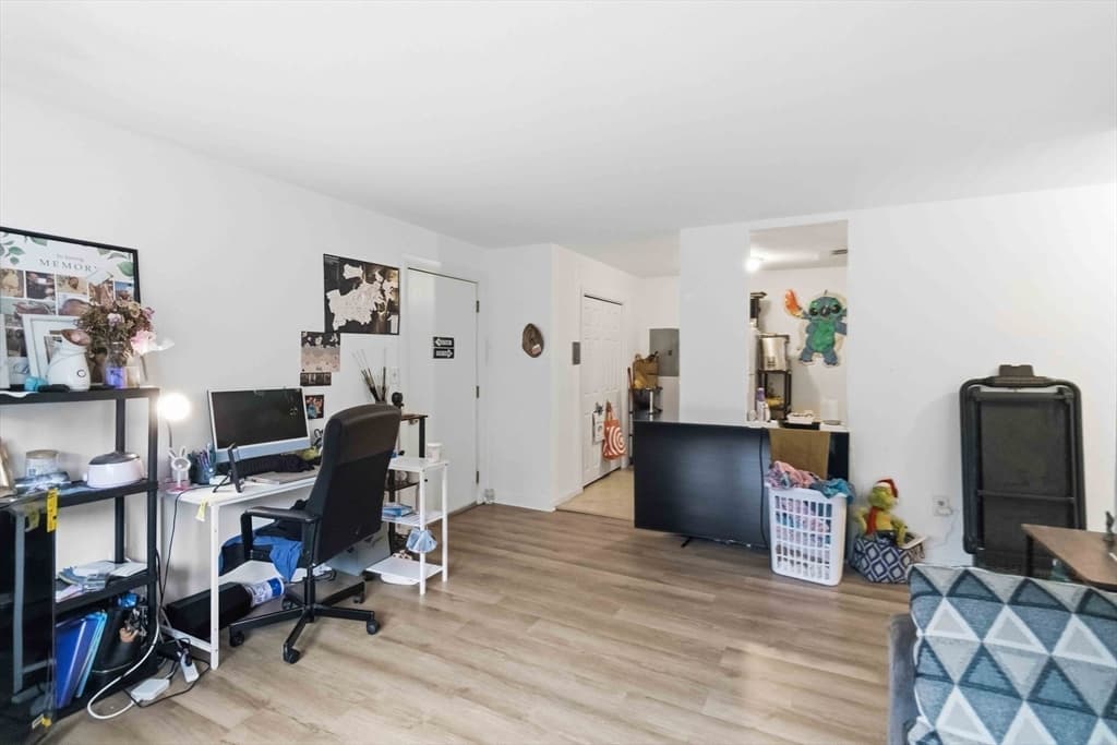 596 American Legion Hwy # 3, Boston MA 02131 photo 11
