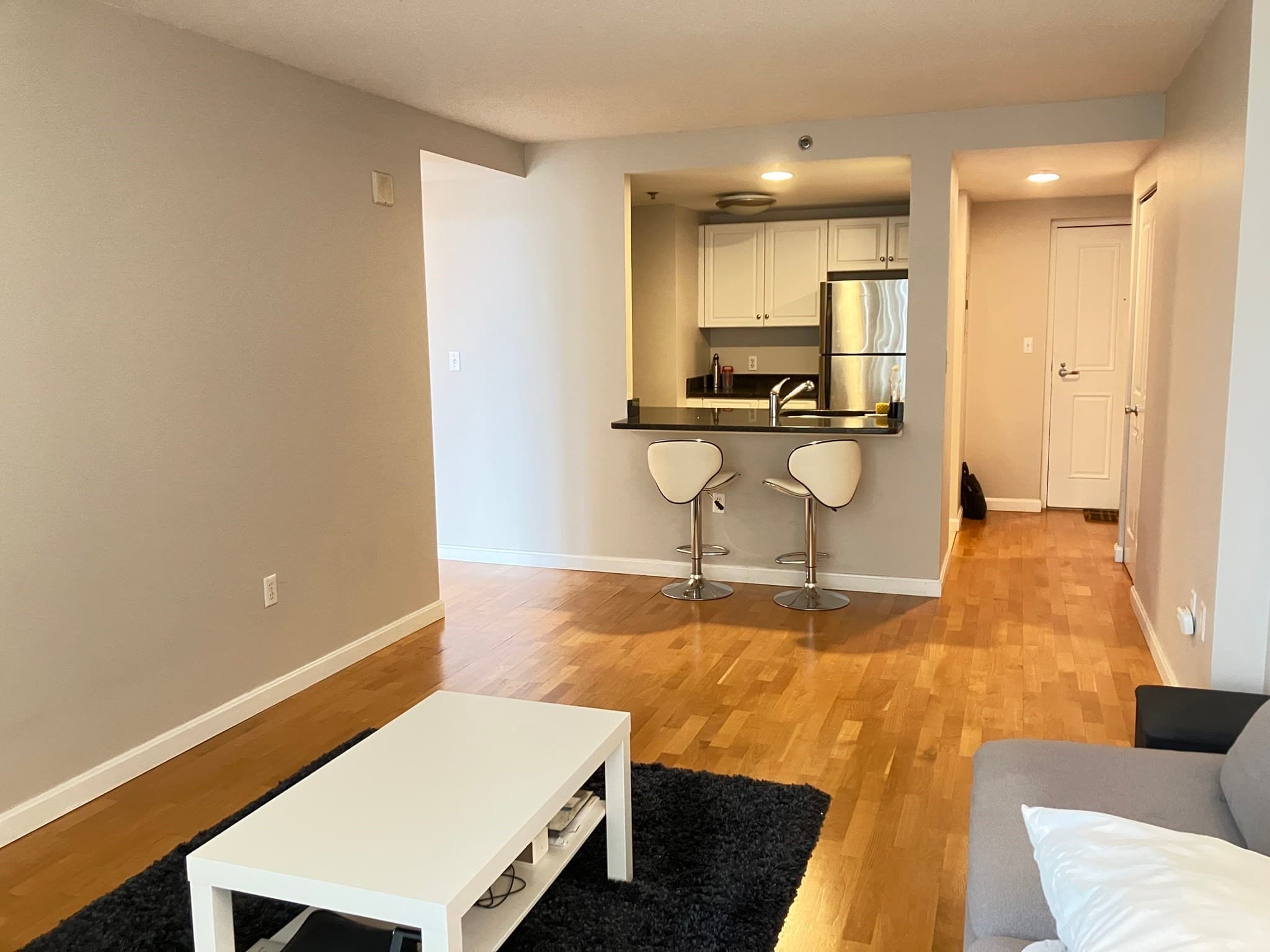 Condominium at 10 Museum Way # 2325, Cambridge MA 02141, Cambridge, photo 2 of 18