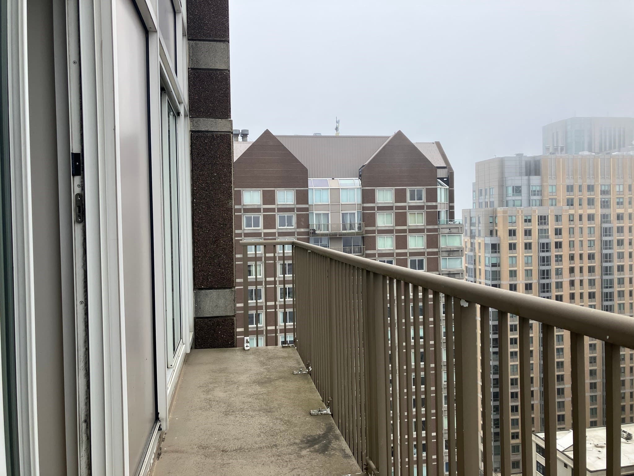 Condominium at 10 Museum Way # 2325, Cambridge MA 02141, Cambridge, photo 9 of 18