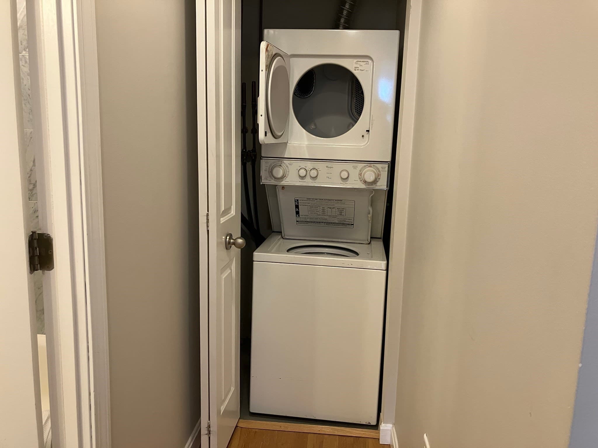 Condominium at 10 Museum Way # 2325, Cambridge MA 02141, Cambridge, photo 10 of 18