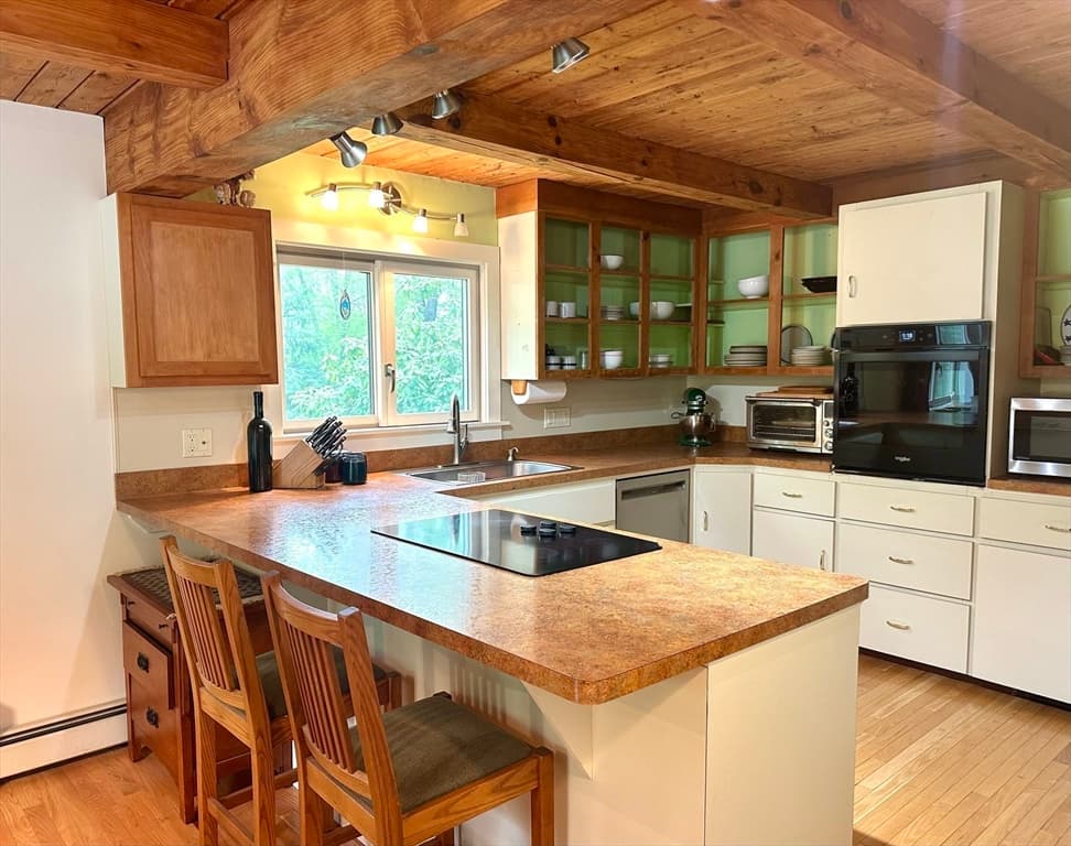 Single Family Residence at 38 Way To The River Rd, West Newbury MA 01985, West Newbury, photo 12 of 31