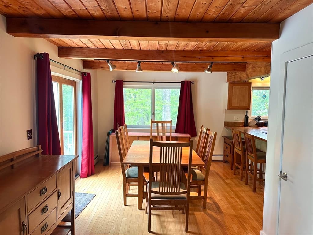 Single Family Residence at 38 Way To The River Rd, West Newbury MA 01985, West Newbury, photo 8 of 31