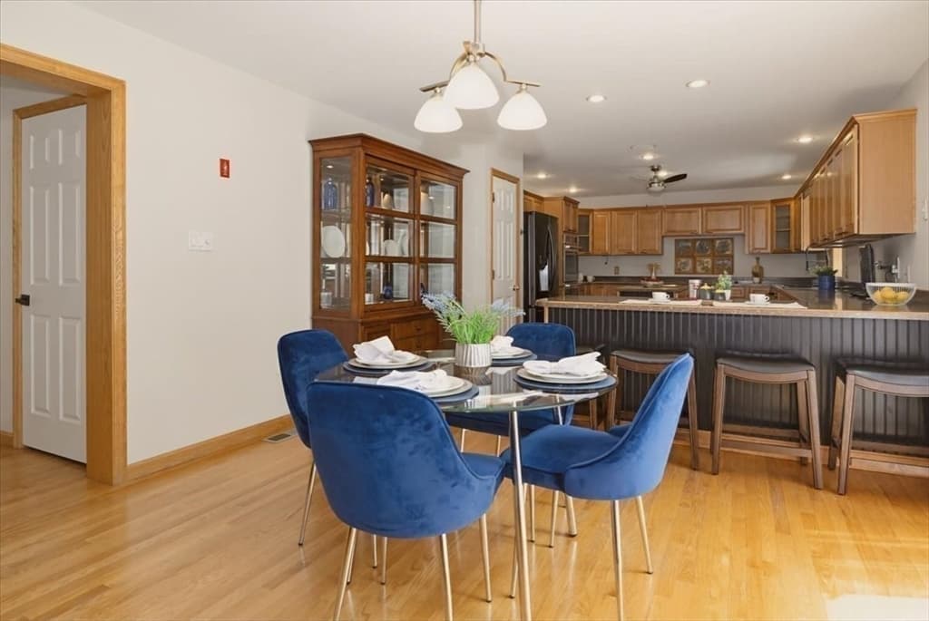 12 Corcoran Rd, Burlington MA 01803 photo 11