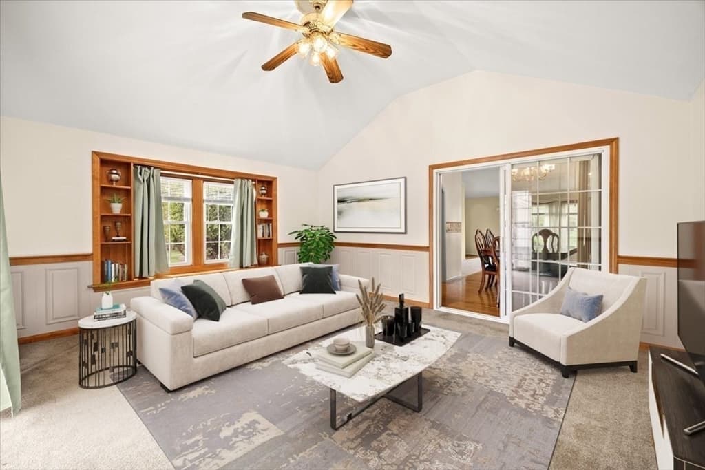 Single Family Residence at 5604 Oak Point Drive, Middleboro MA 02346, Middleboro, photo 16 of 39