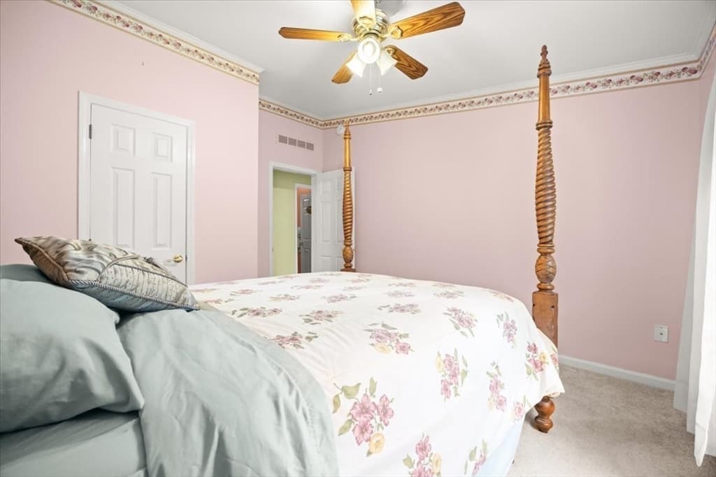 Single Family Residence at 5604 Oak Point Drive, Middleboro MA 02346, Middleboro, photo 30 of 39