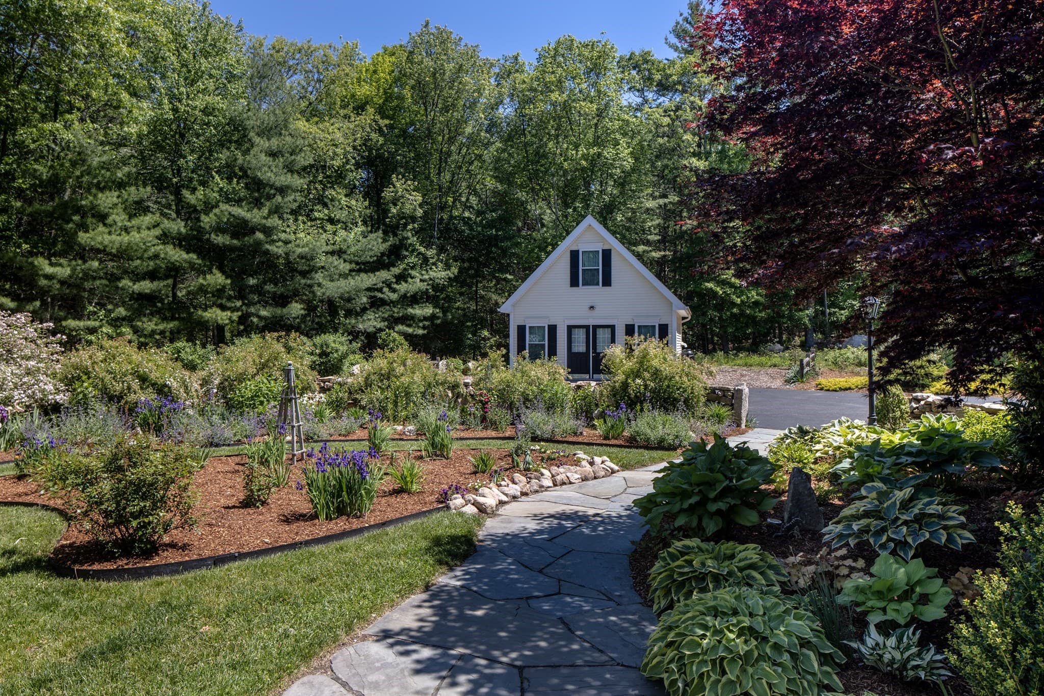 Single Family Residence at 178 Pine Hill Rd, Westport MA 02790, photo 5 of 42