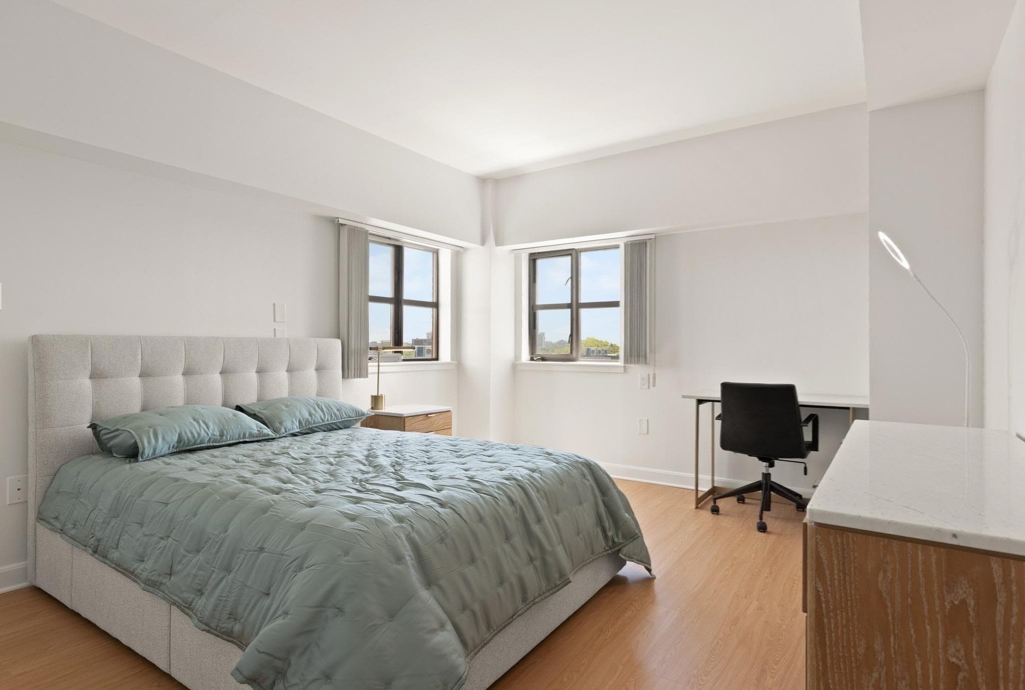 Condominium at 931 Massachusetts Avenue # 606, Cambridge MA 02139, Cambridge, photo 6 of 17