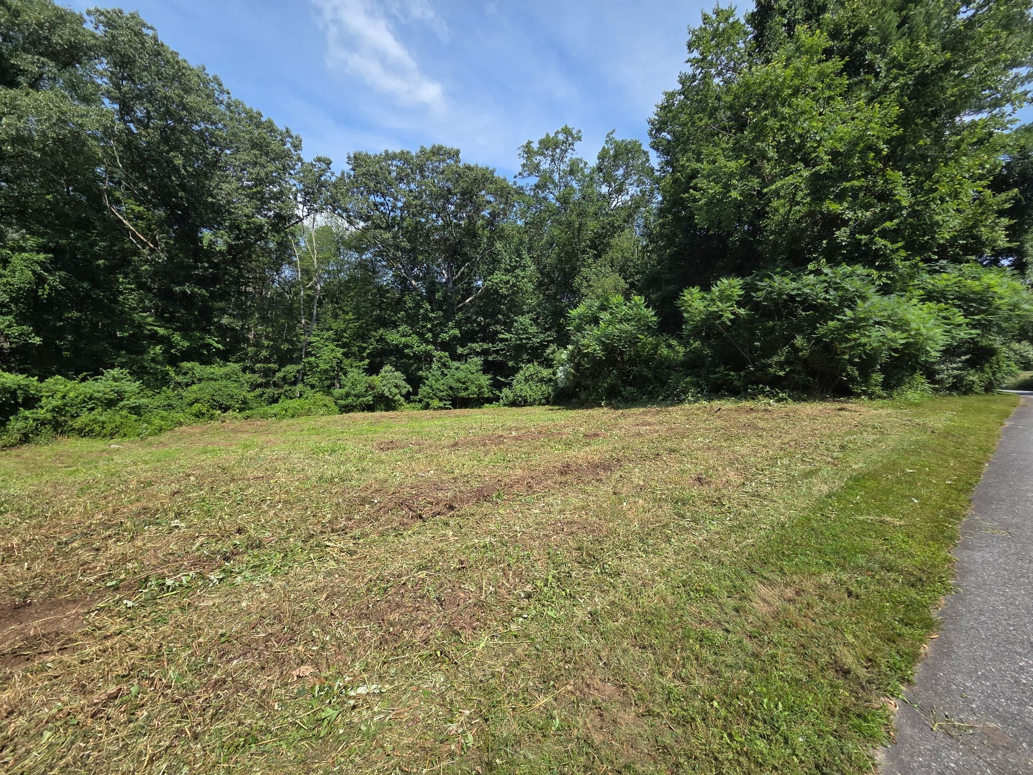 Single Family Residence at 36 Olde Meadow Road, Woodstock CT 06281, photo 13 of 13